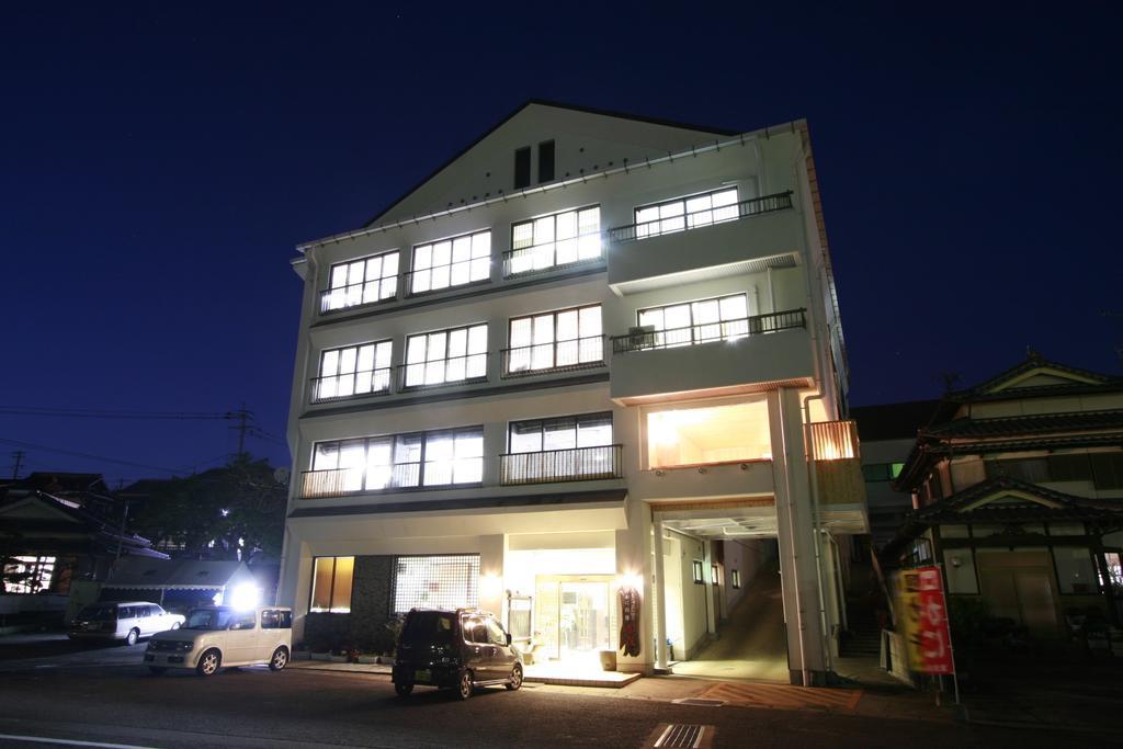 Hotel Tsuru No Oyado Tsurusou Tara Zewnętrze zdjęcie